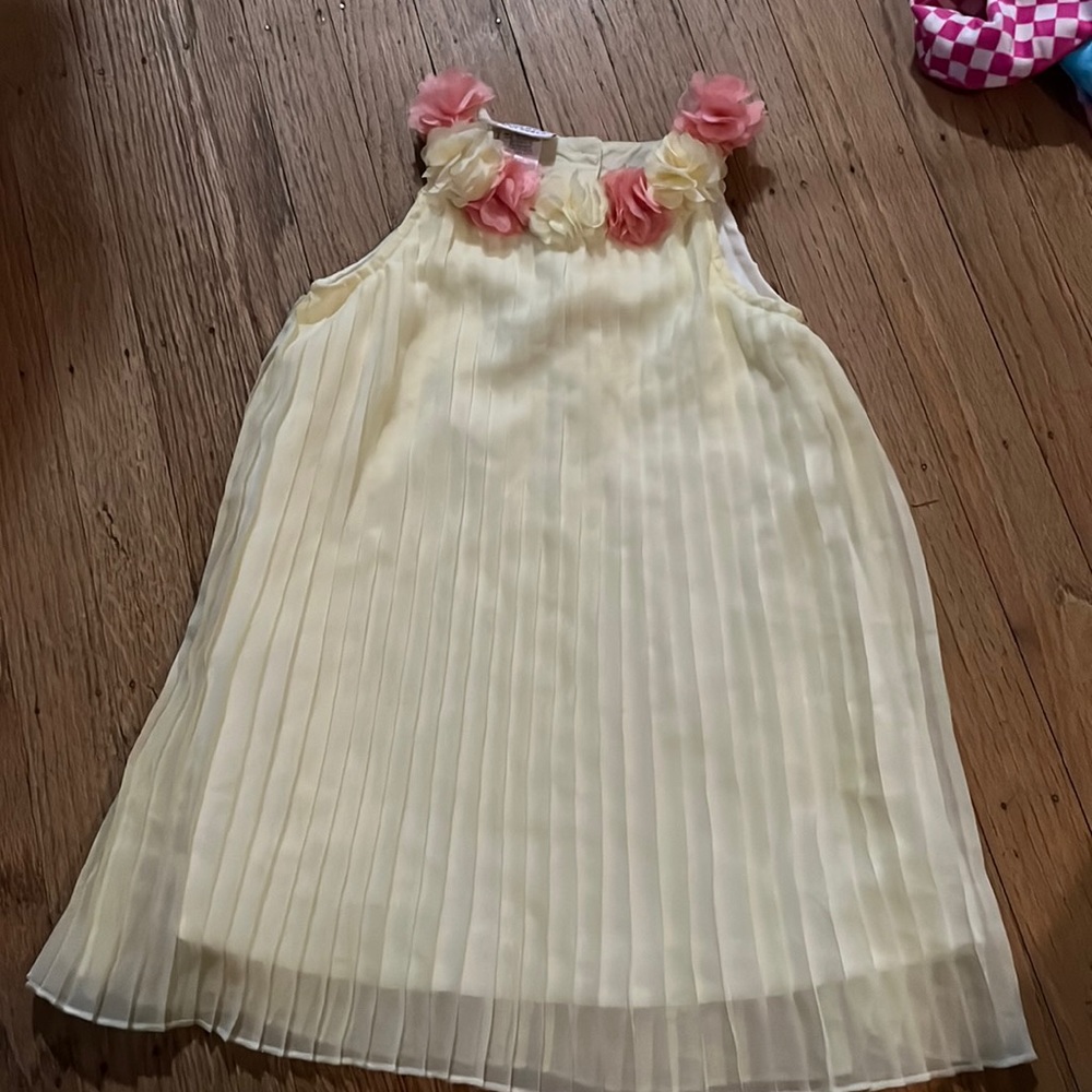 Yellow and peach flowered neck dress
